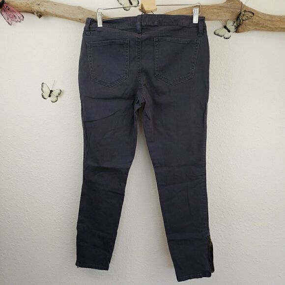Old navy Rockstar gray with zippered ankles - Picture 5 of 8